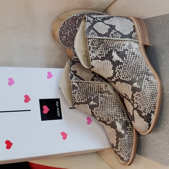 🎉HP🎉! Dolce Vita ⭐️NWT⭐️ Size 7 Snake Print Stella Booties! ❤❤❤ - Picture 14 of 16